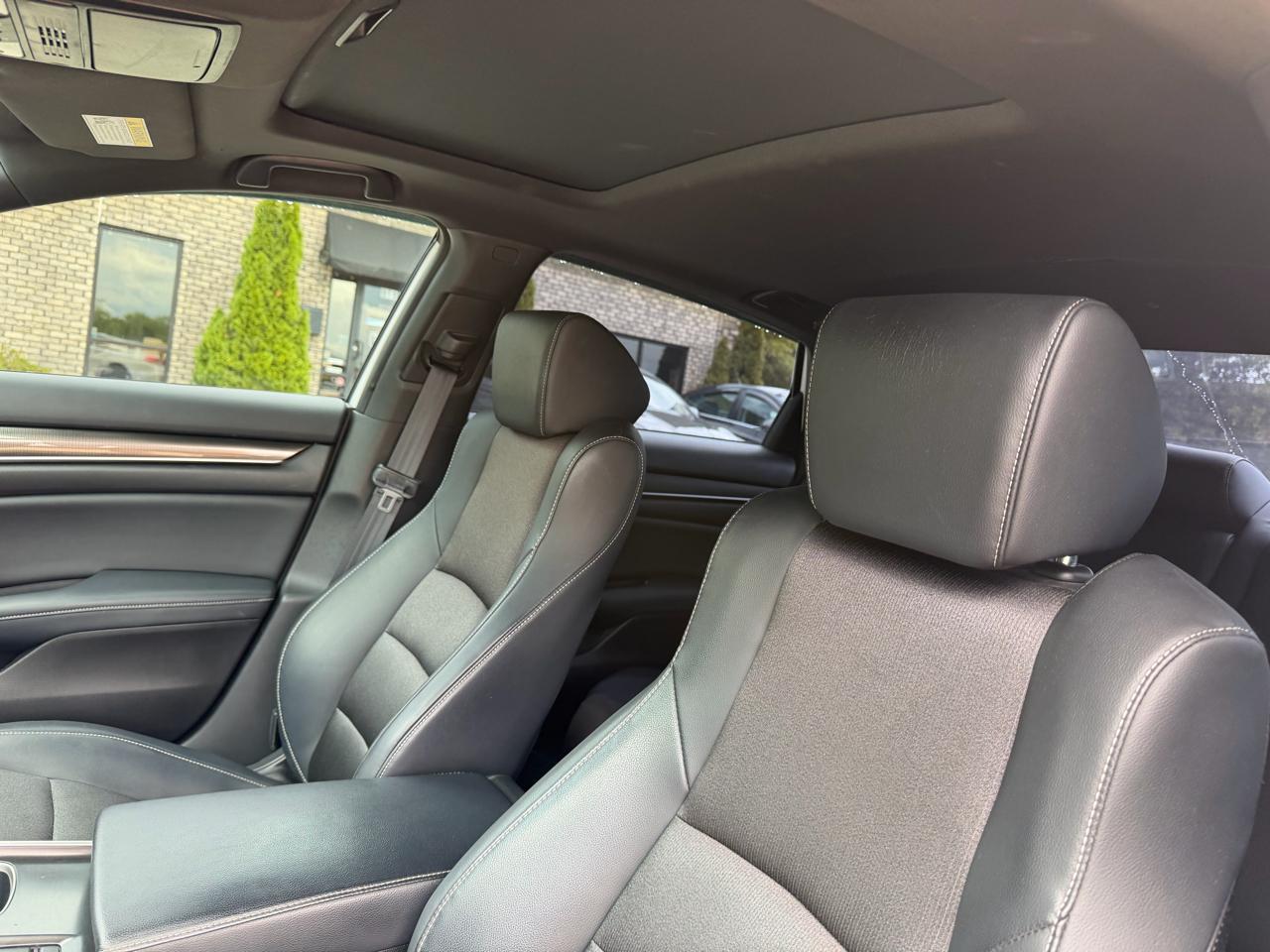 Honda Accord Sedan Sport 2.0T Auto 2018