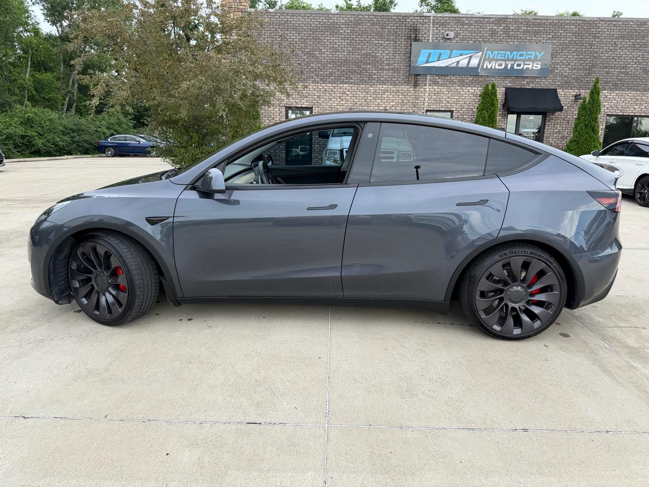 Tesla Model Y Performance AWD 2021