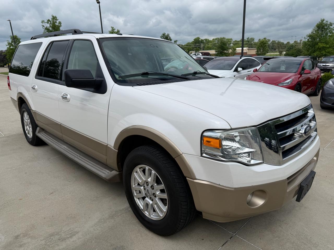 Ford Expedition EL 2WD 4dr XLT 2012