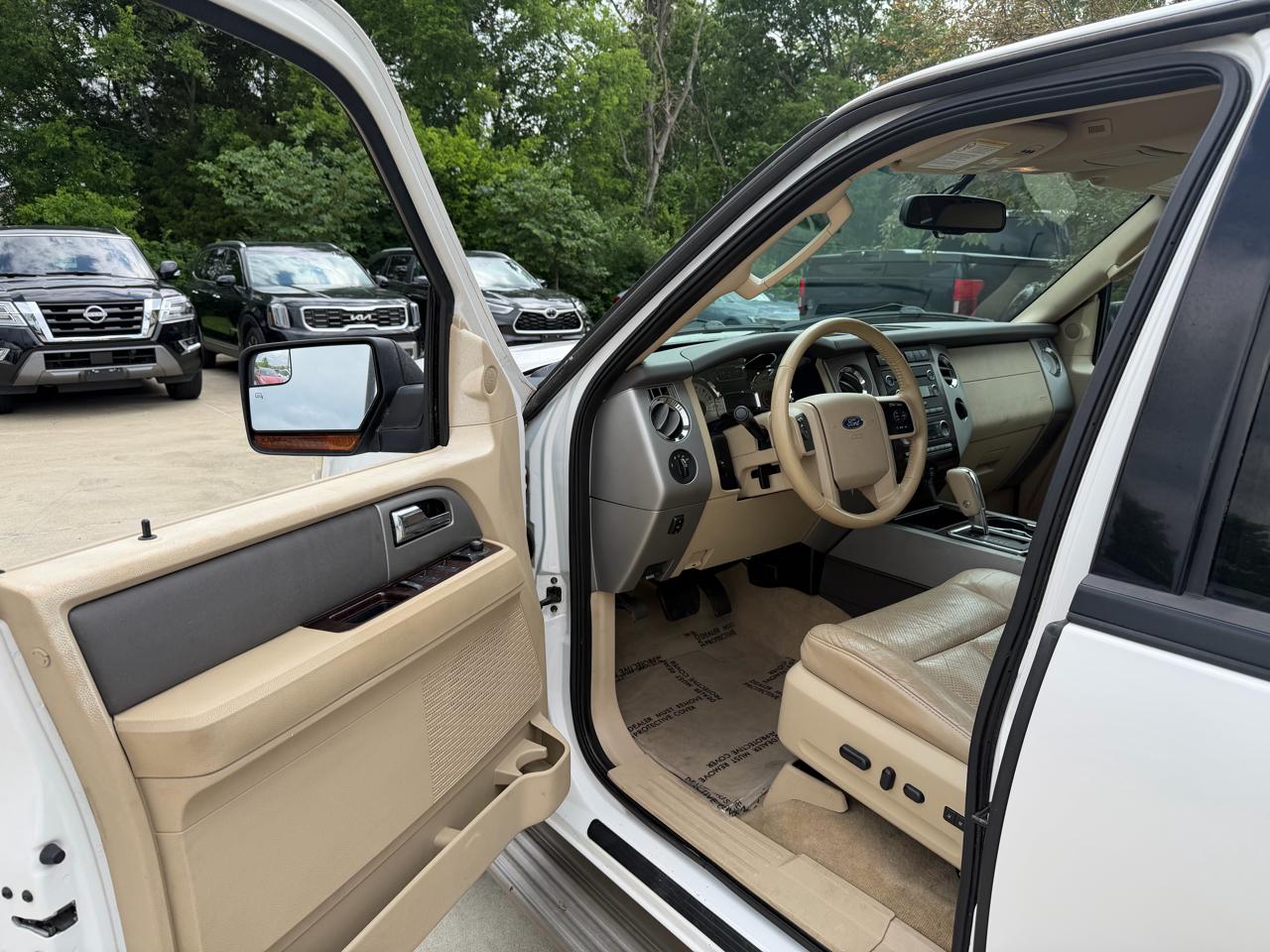 Ford Expedition EL 2WD 4dr XLT 2012