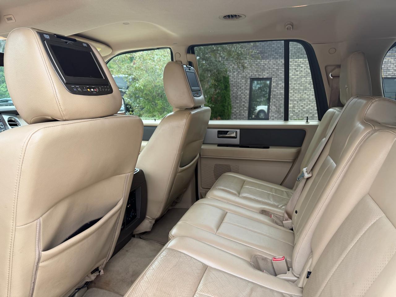 Ford Expedition EL 2WD 4dr XLT 2012