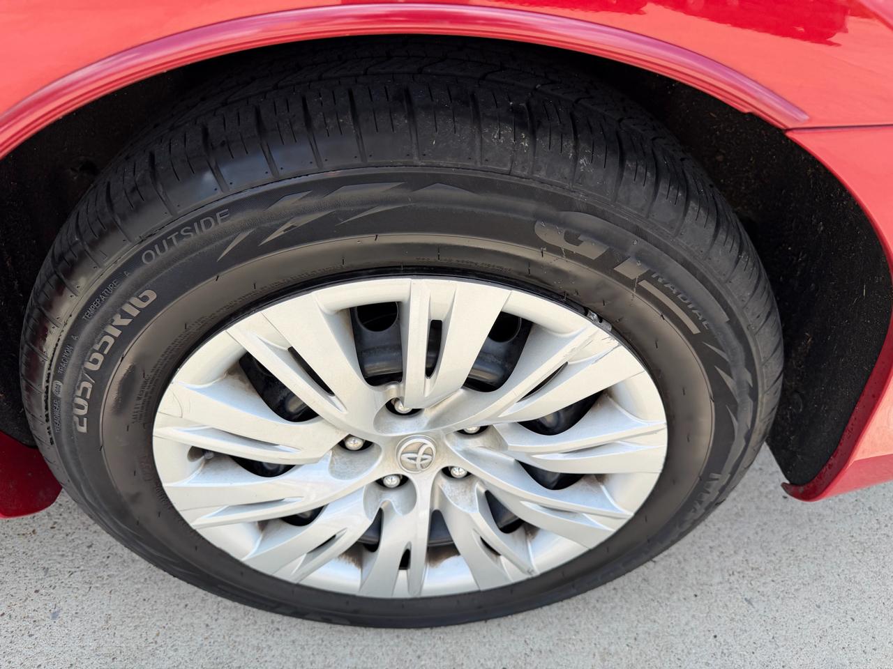 Toyota Camry  2012