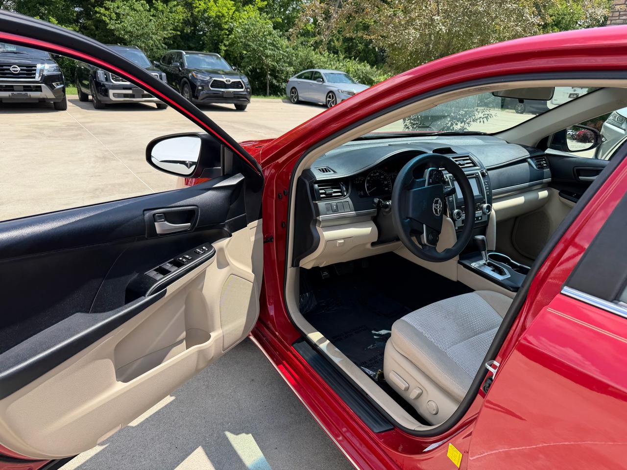 Toyota Camry  2012