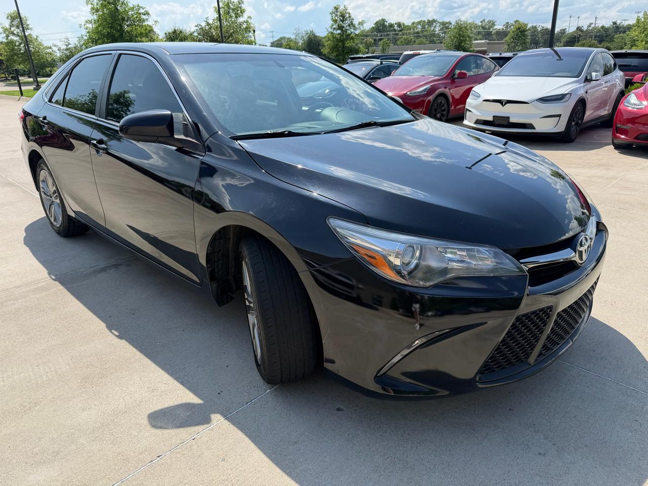Toyota Camry 4dr Sdn I4 Auto SE w/Special Edition Pkg (Natl) 2016
