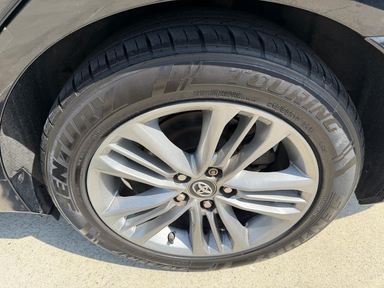 Toyota Camry 4dr Sdn I4 Auto SE w/Special Edition Pkg (Natl) 2016