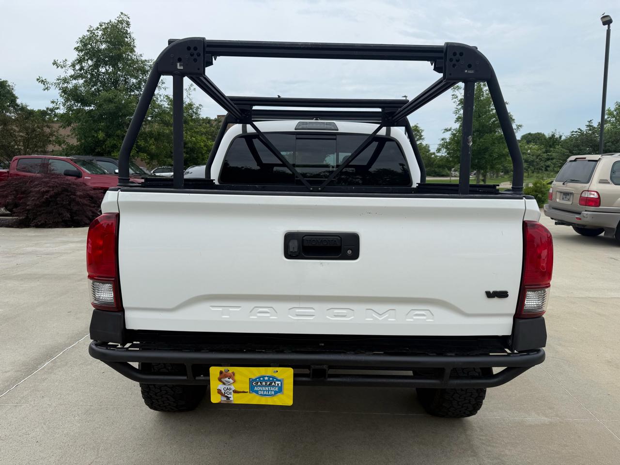 Toyota Tacoma  2018