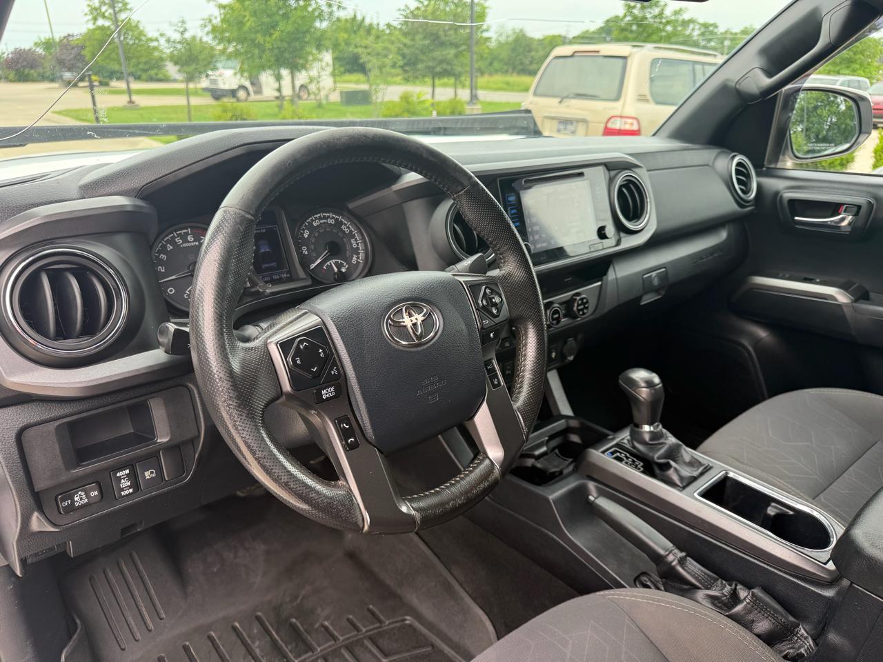 Toyota Tacoma  2018
