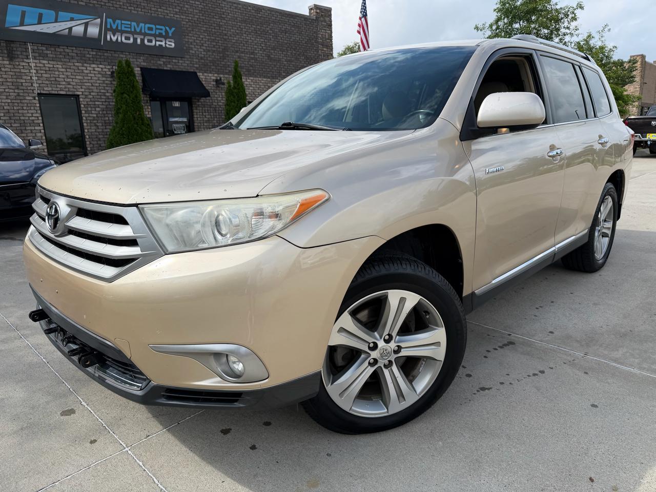 Toyota Highlander  2011