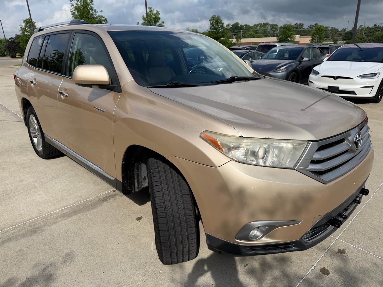 Toyota Highlander  2011