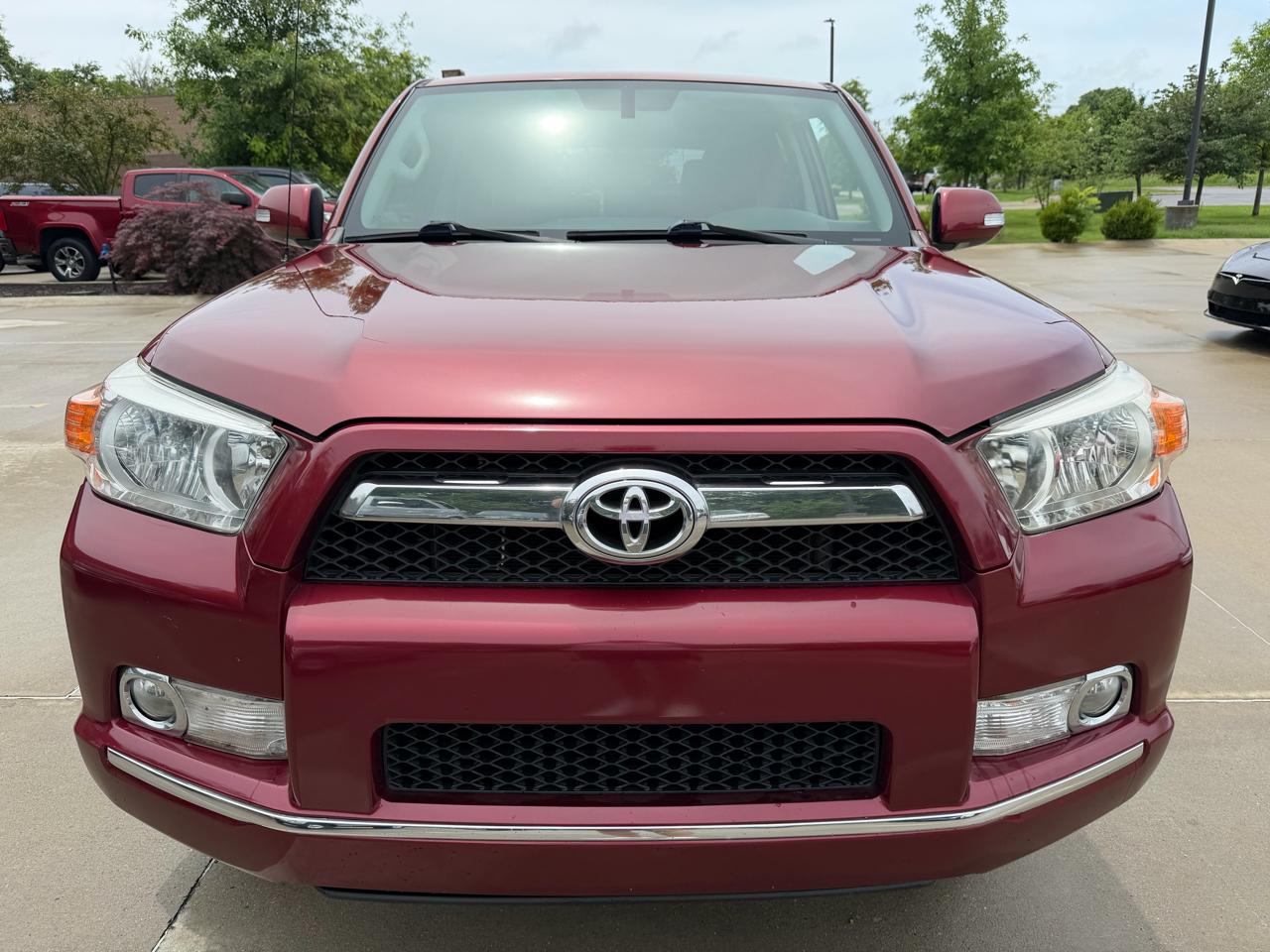 Toyota 4Runner 4WD 4dr V6 Limited (Natl) 2013