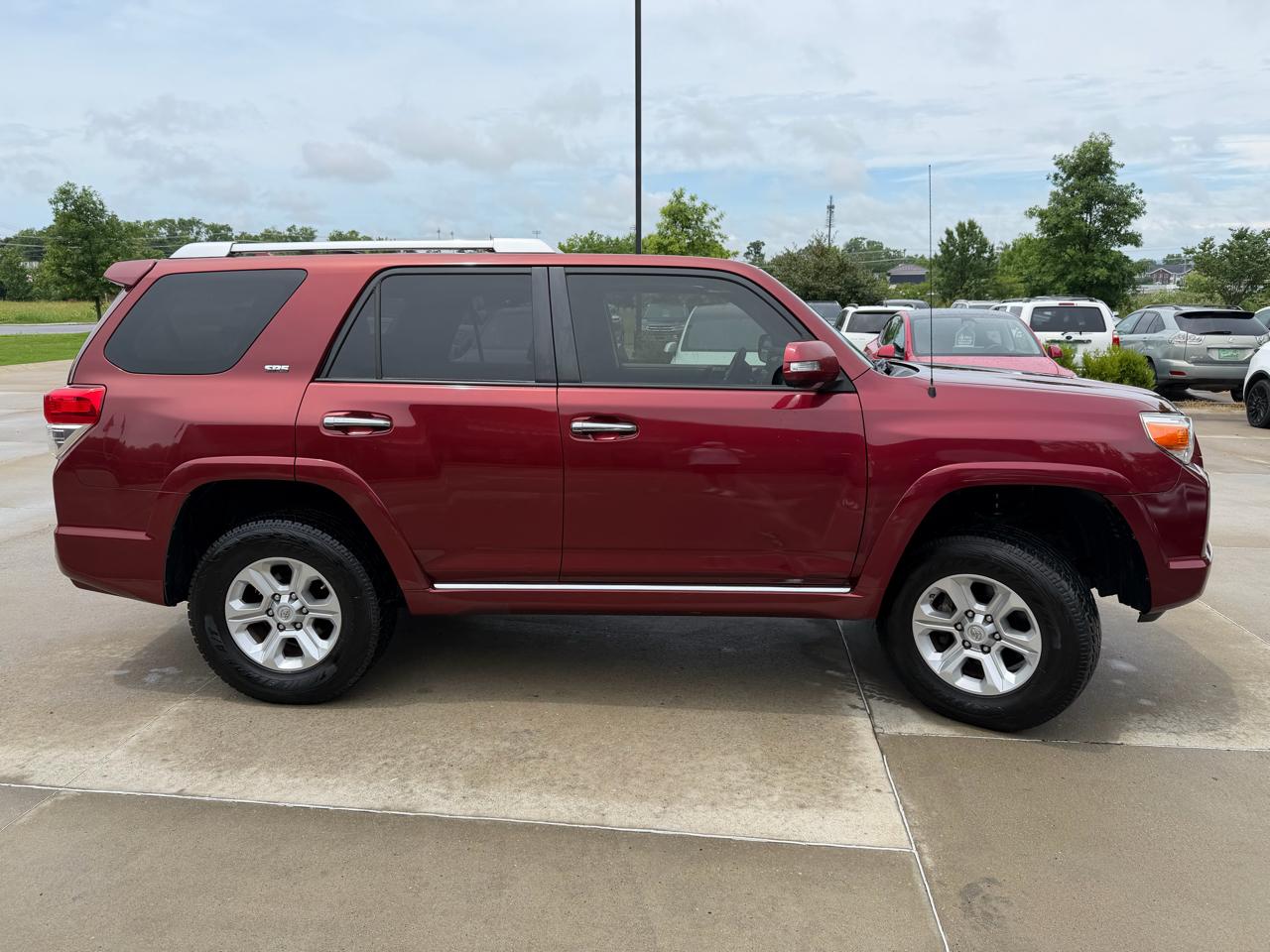 Toyota 4Runner 4WD 4dr V6 Limited (Natl) 2013