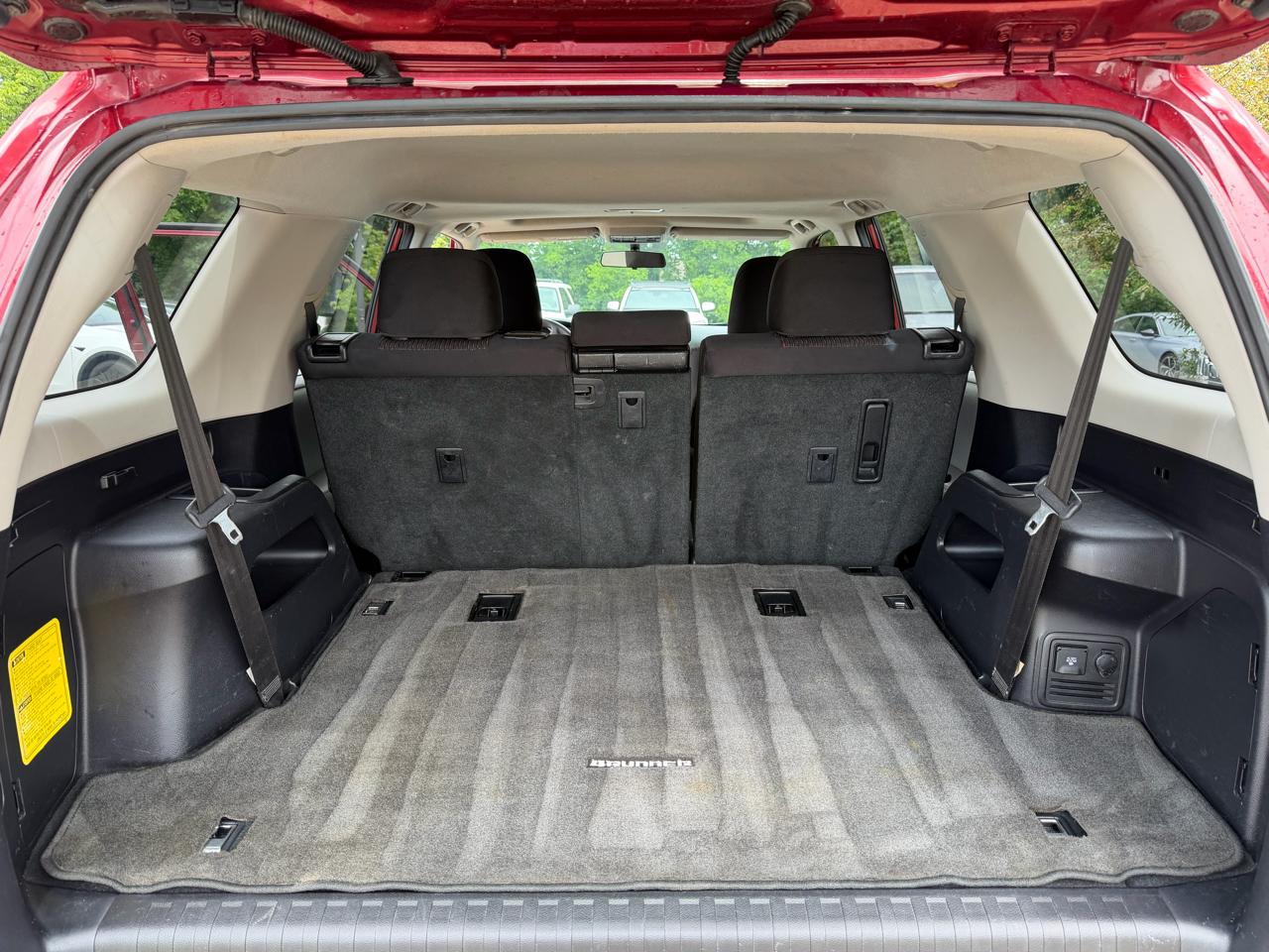 Toyota 4Runner 4WD 4dr V6 Limited (Natl) 2013