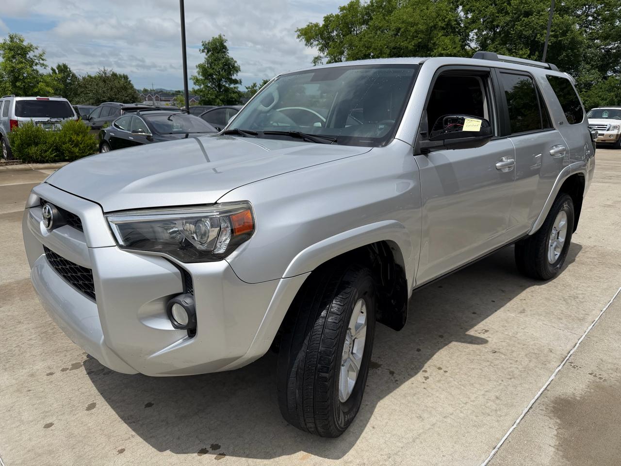 Toyota 4Runner SR5 4WD 2019