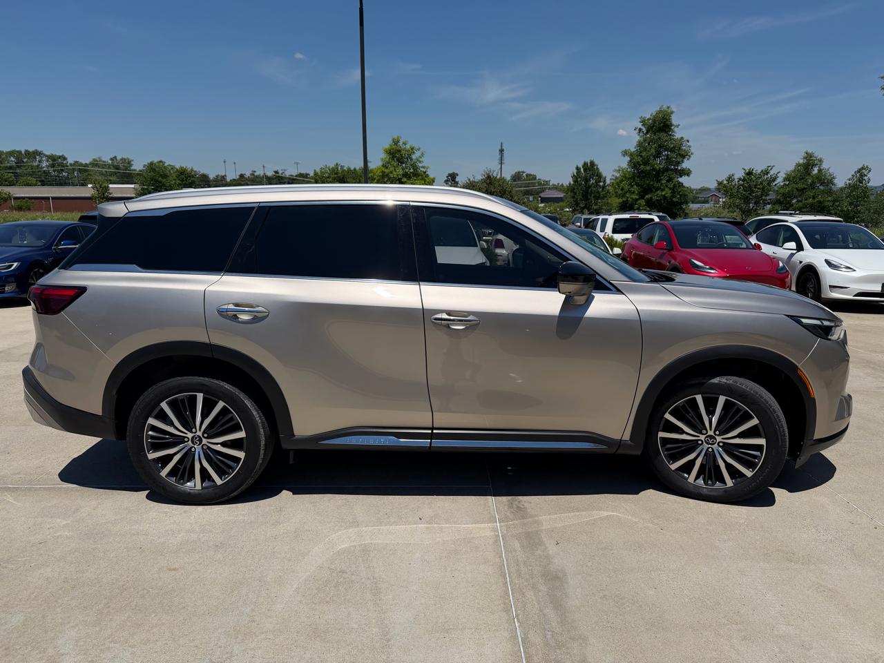 Infiniti QX60 SENSORY AWD 2022