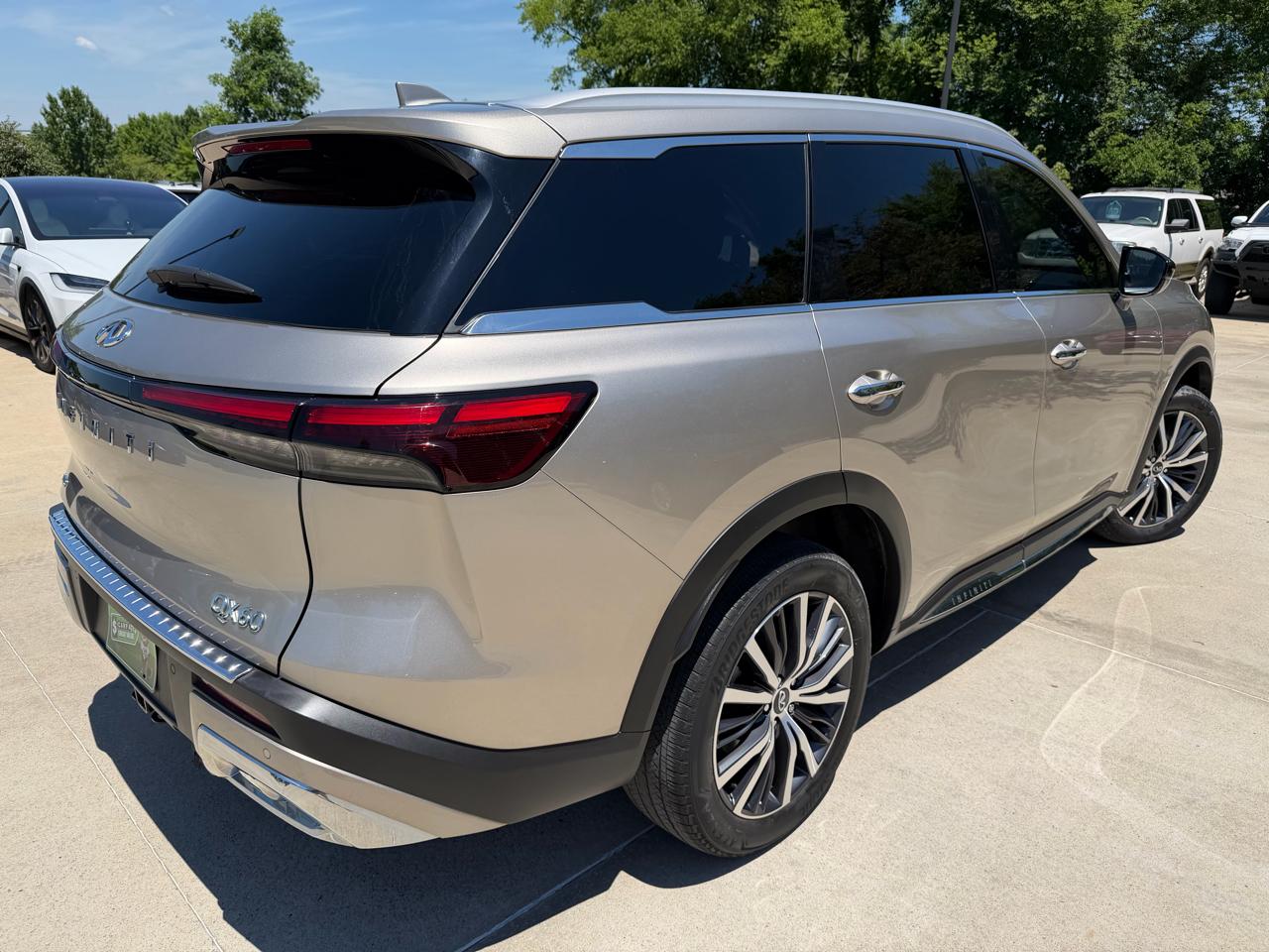 Infiniti QX60 SENSORY AWD 2022
