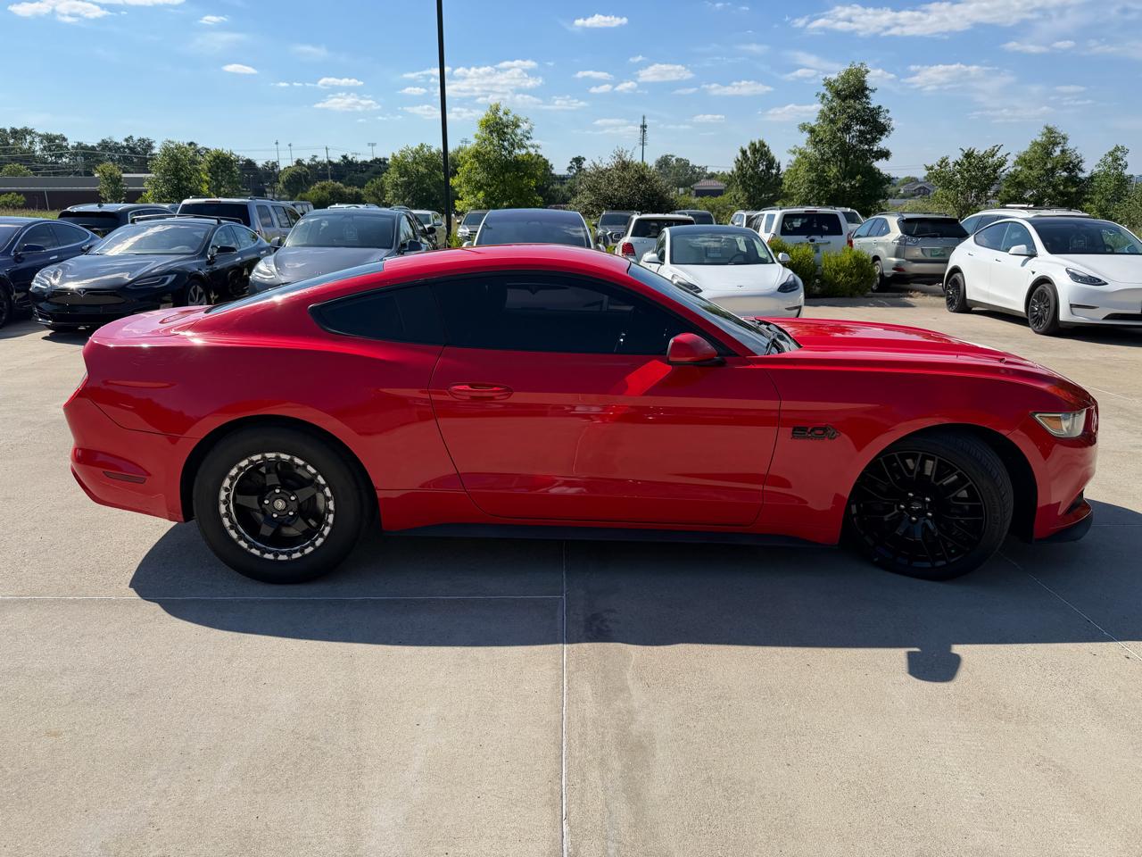 Ford Mustang GT Fastback 2017