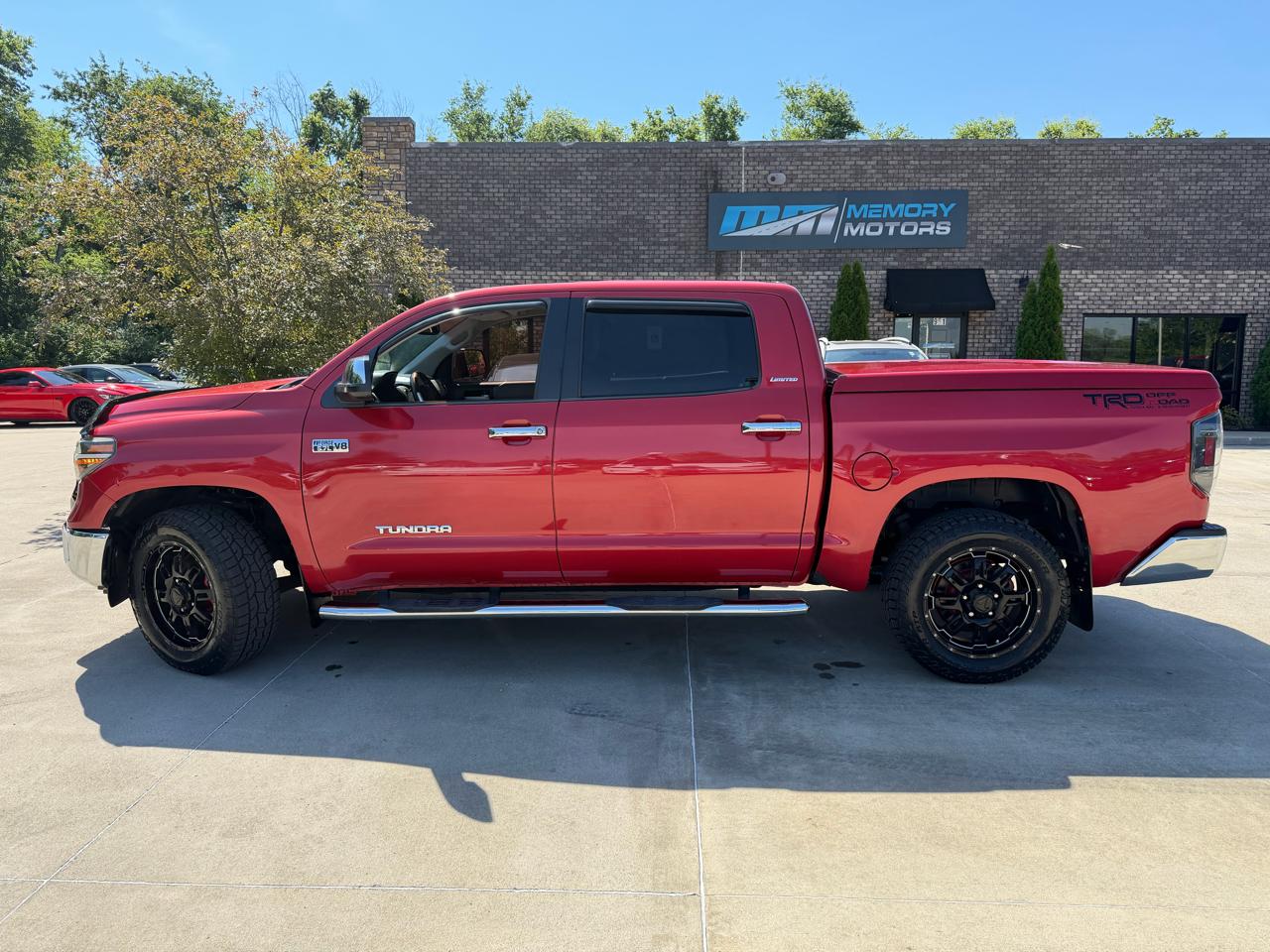 Toyota Tundra 2WD Truck  2015