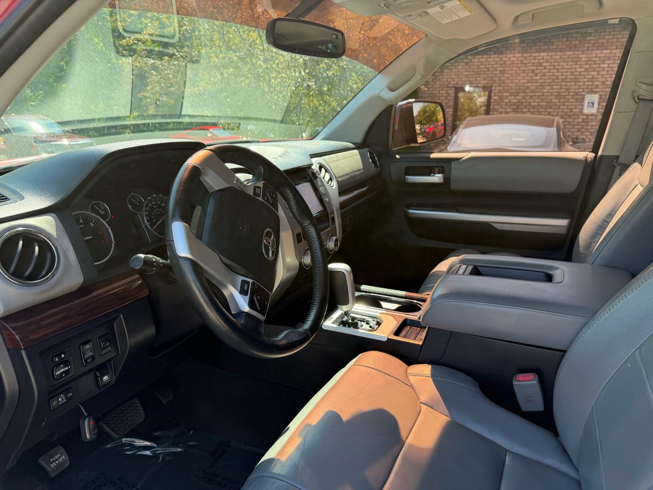 Toyota Tundra 2WD Truck  2015