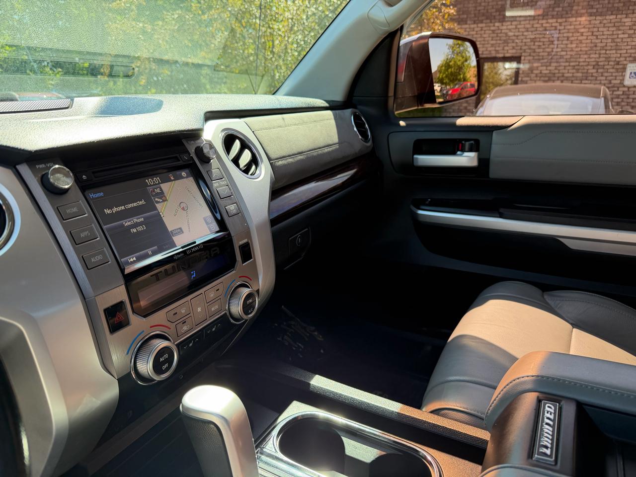 Toyota Tundra 2WD Truck  2015