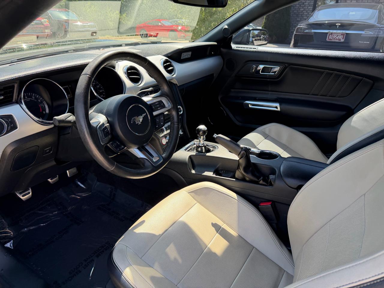 Ford Mustang 2dr Conv GT Premium 2015