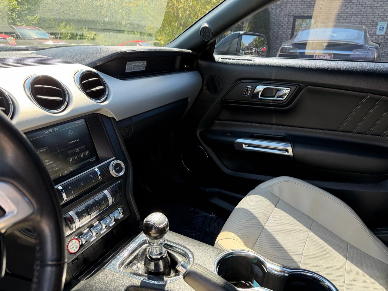 Ford Mustang 2dr Conv GT Premium 2015