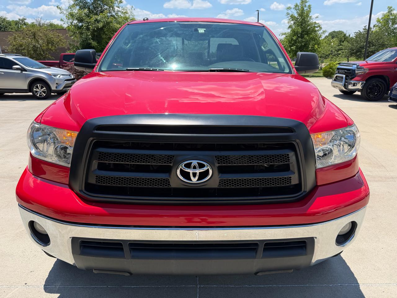 Toyota Tundra 4WD Truck  2013
