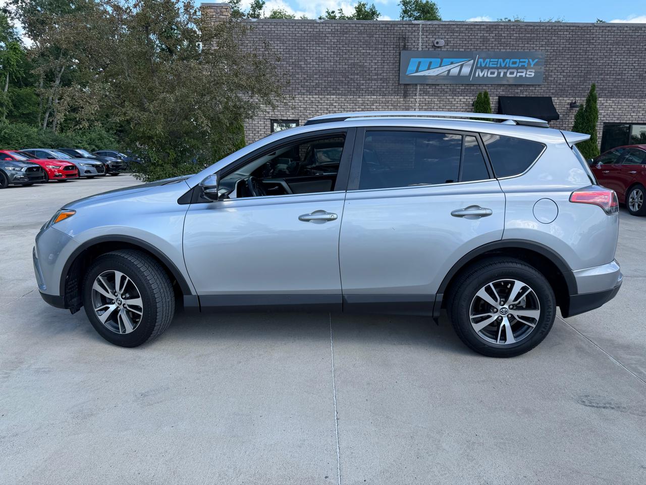 Toyota RAV4  2016