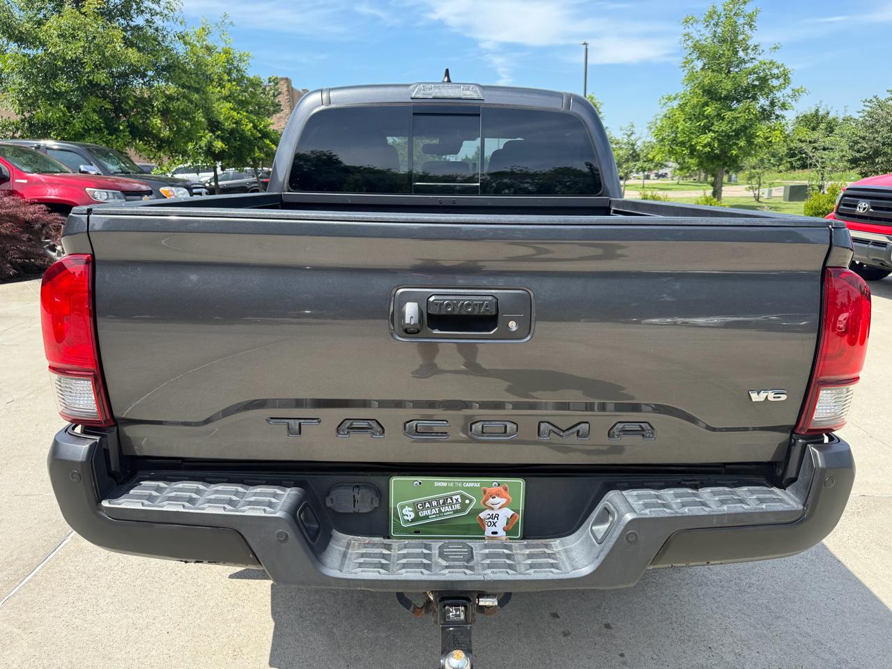Toyota Tacoma TRD Off Road Double Cab 5' Bed V6 4x4 MT (Natl) 2018