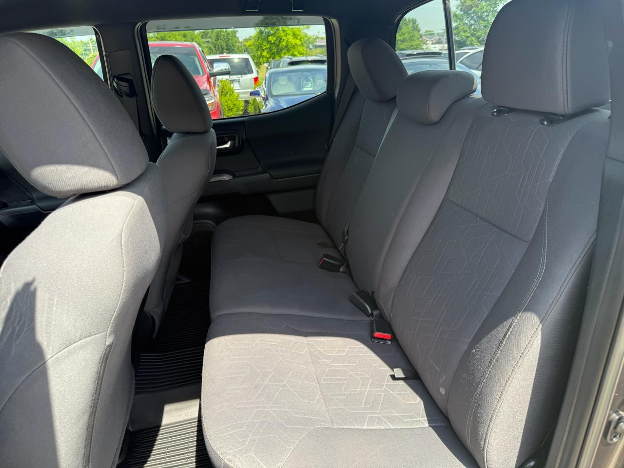 Toyota Tacoma TRD Off Road Double Cab 5' Bed V6 4x4 MT (Natl) 2018