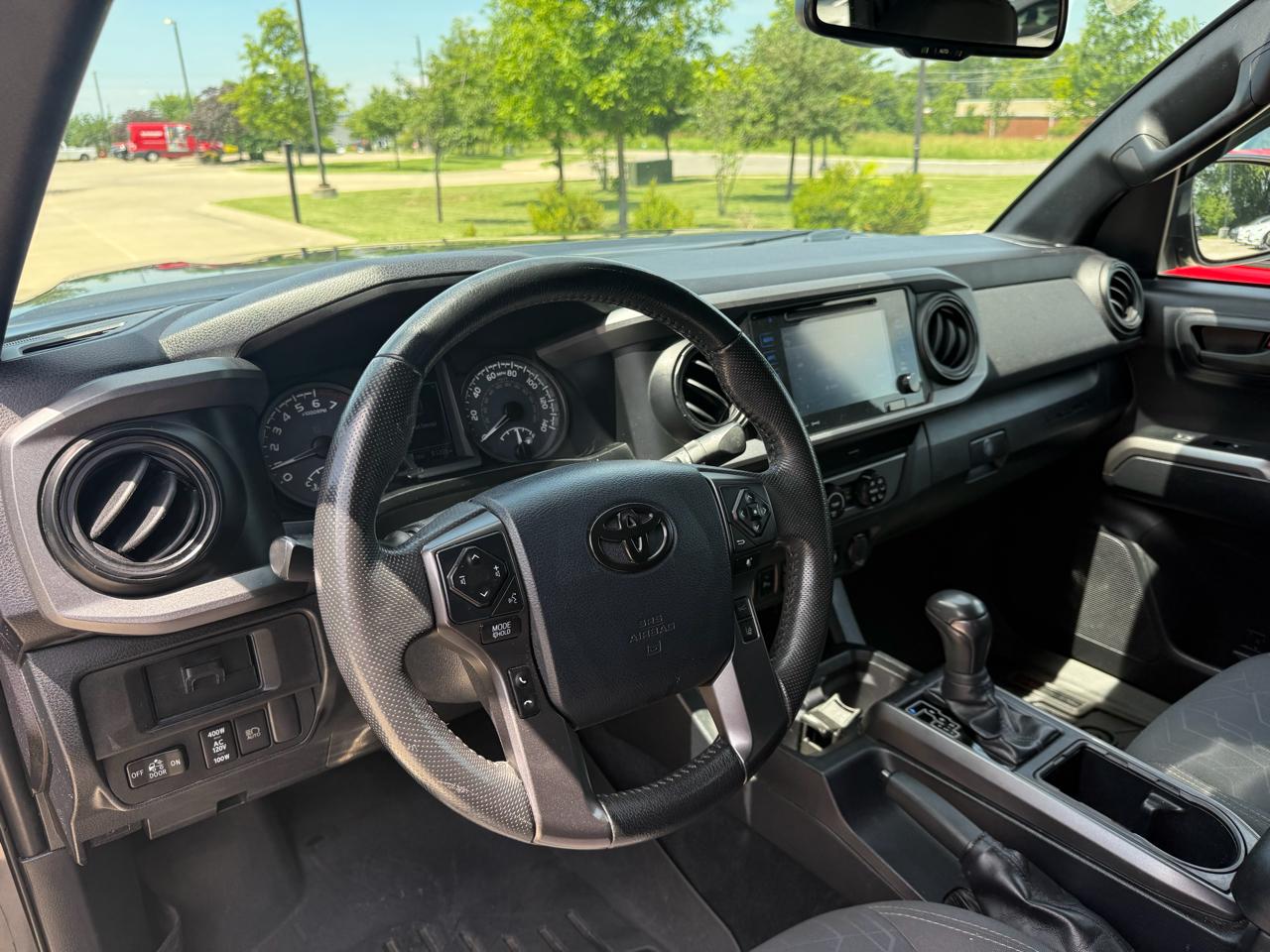 Toyota Tacoma 4WD  2019