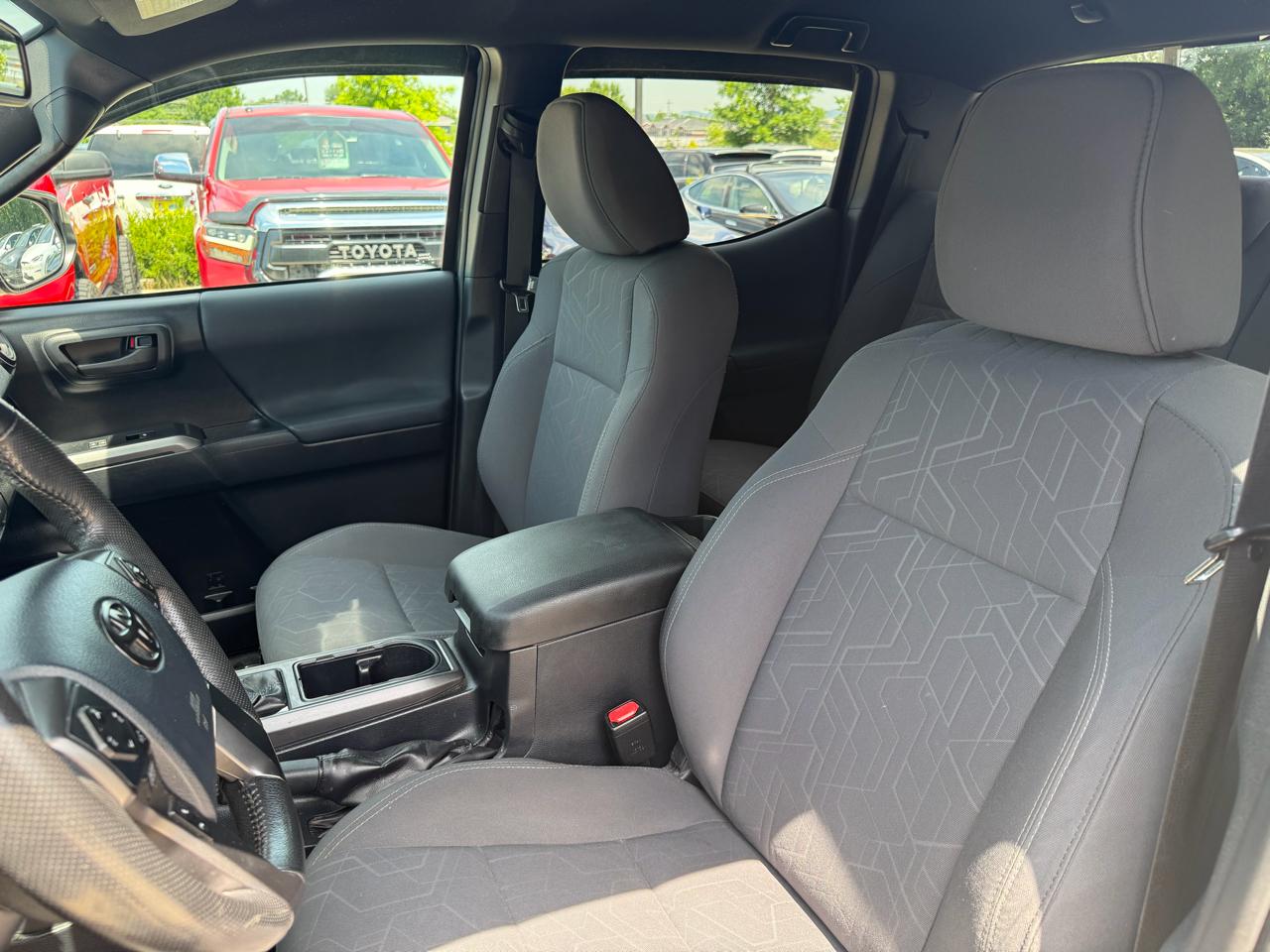 Toyota Tacoma 4WD  2019