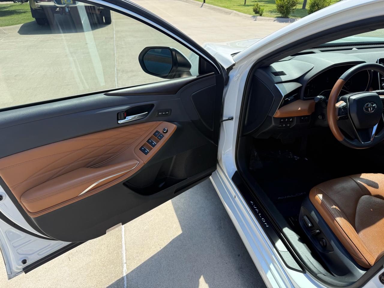 Toyota Avalon Touring 2019