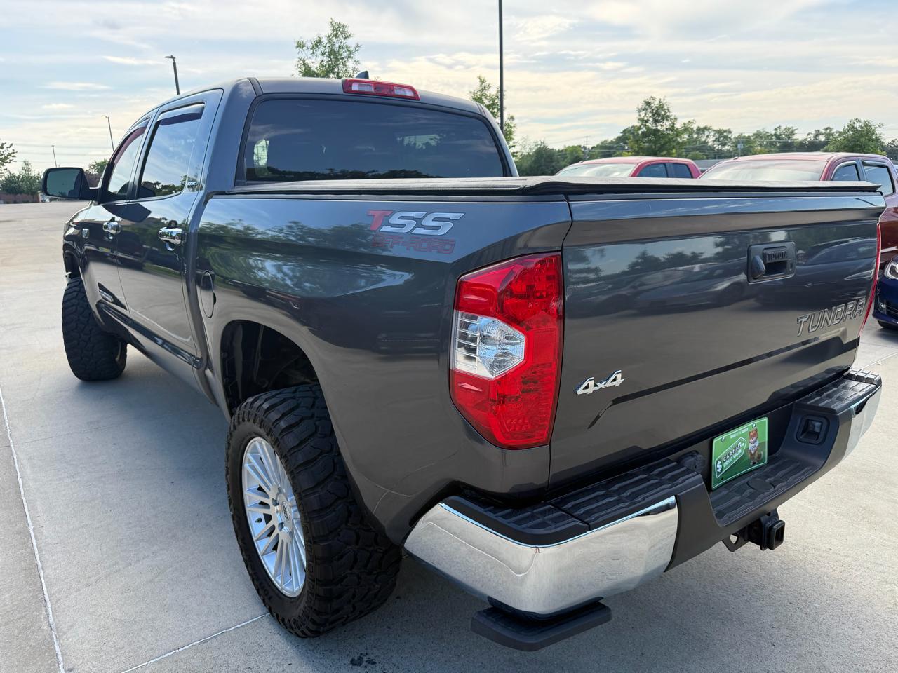 Toyota Tundra 4WD SR5 CrewMax 5.5' Bed 5.7L (Natl) 2020