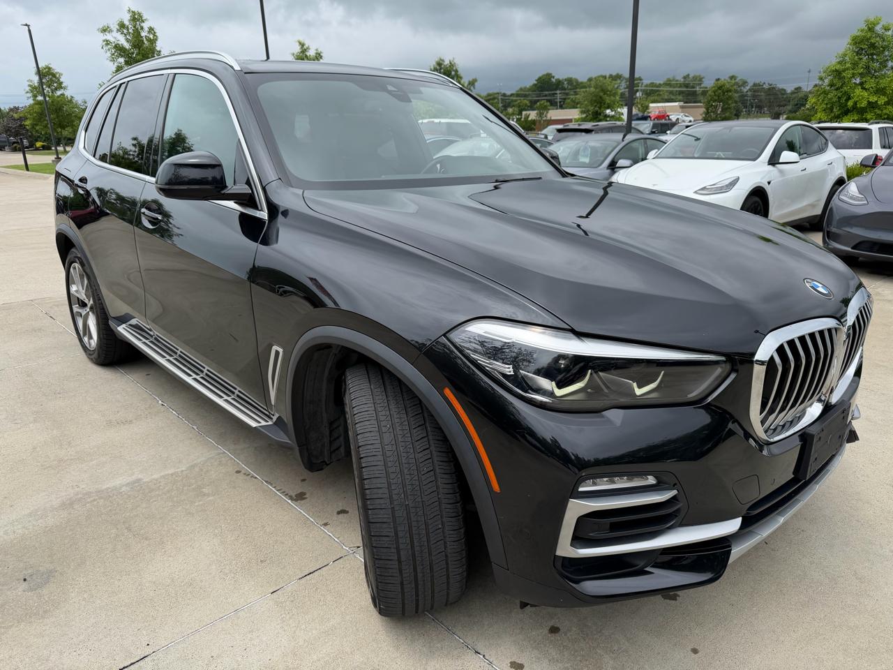 BMW X5 sDrive40i Sports Activity Vehicle 2021