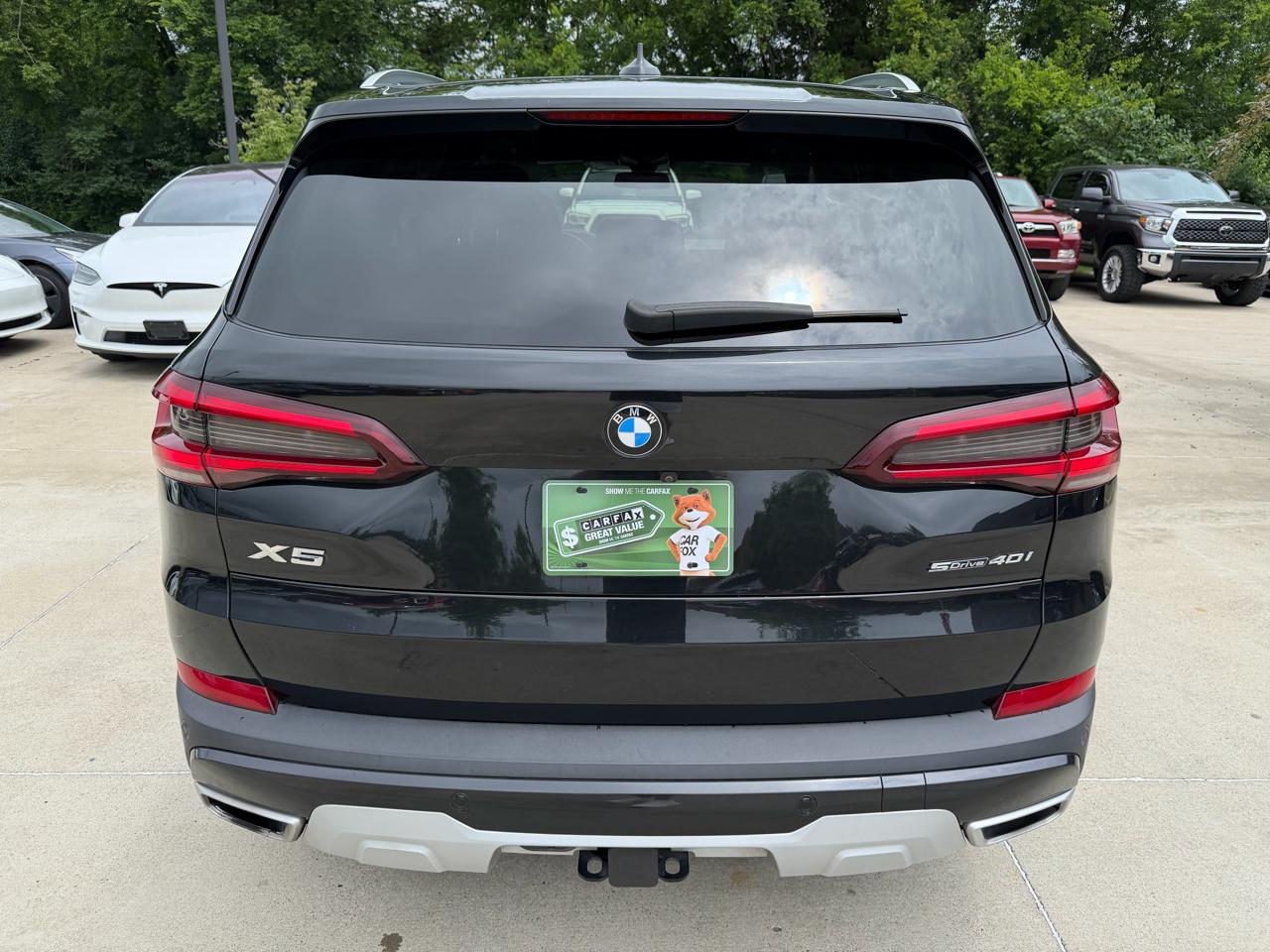 BMW X5 sDrive40i Sports Activity Vehicle 2021