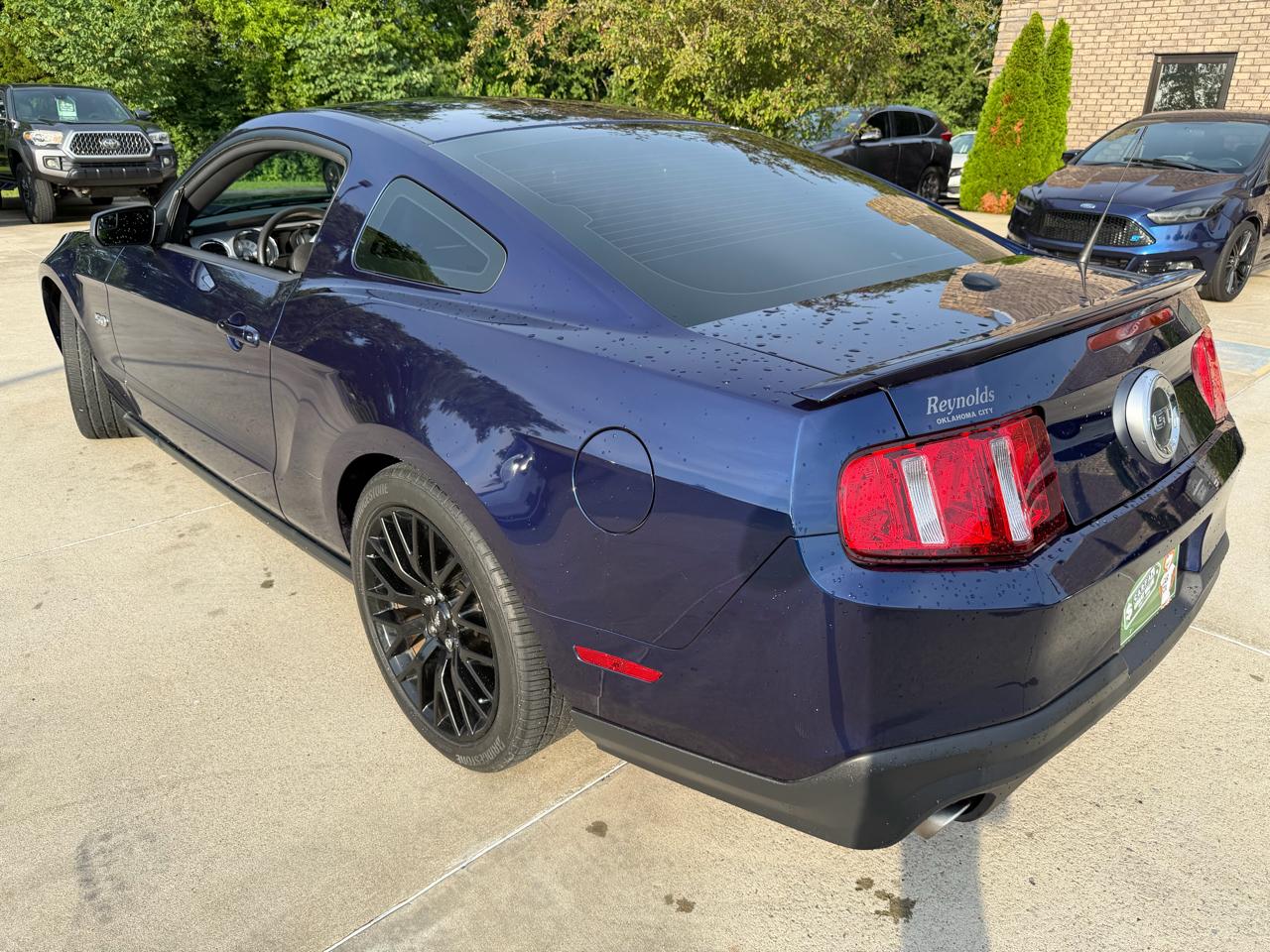 Ford Mustang 2dr Cpe GT Premium 2012