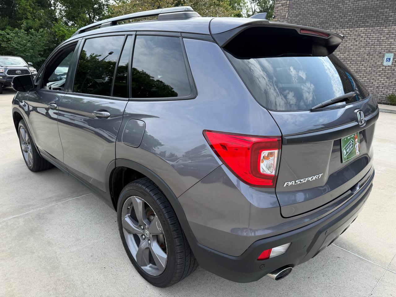 Honda Passport Touring AWD 2021