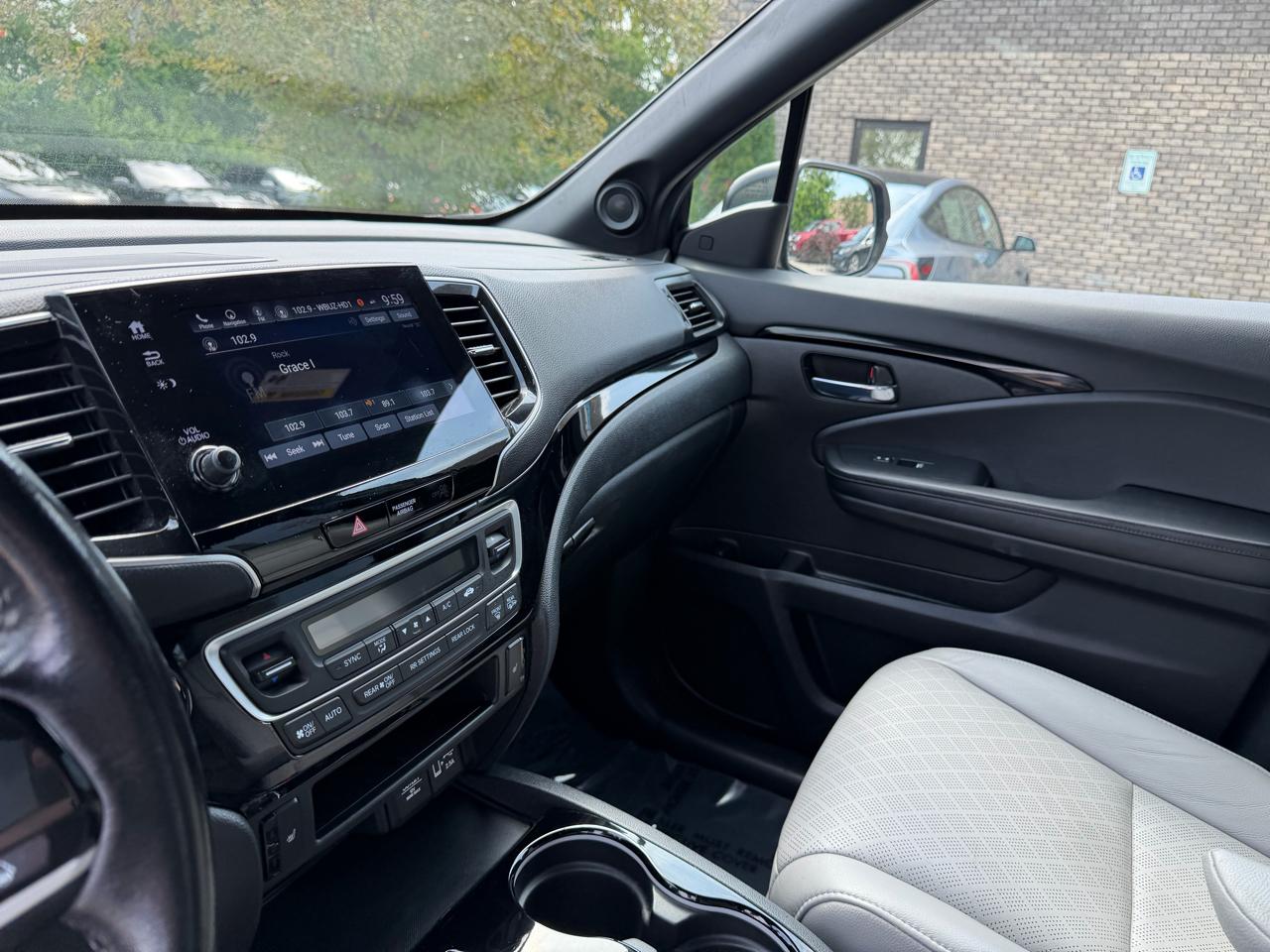 Honda Passport Touring AWD 2021