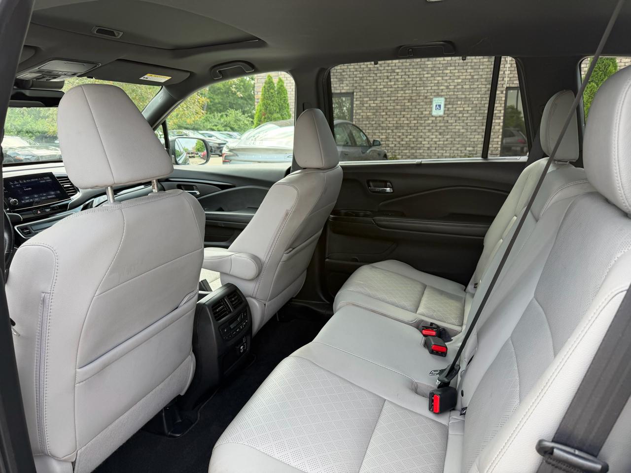 Honda Passport Touring AWD 2021