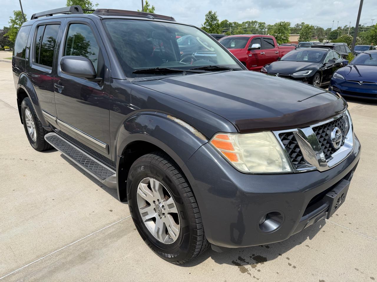 Nissan Pathfinder 4WD 4dr V6 SE 2012