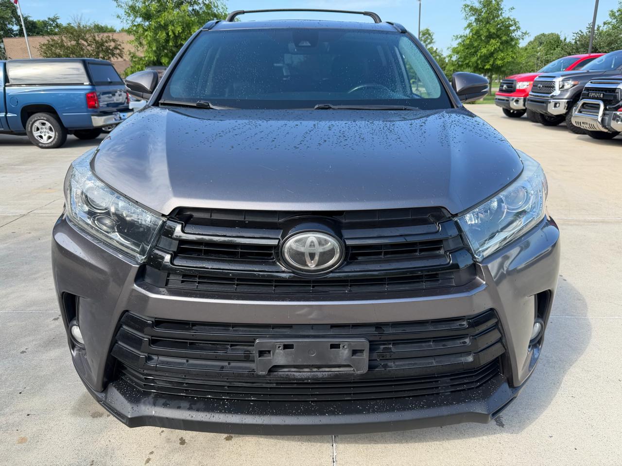 Toyota Highlander  2018
