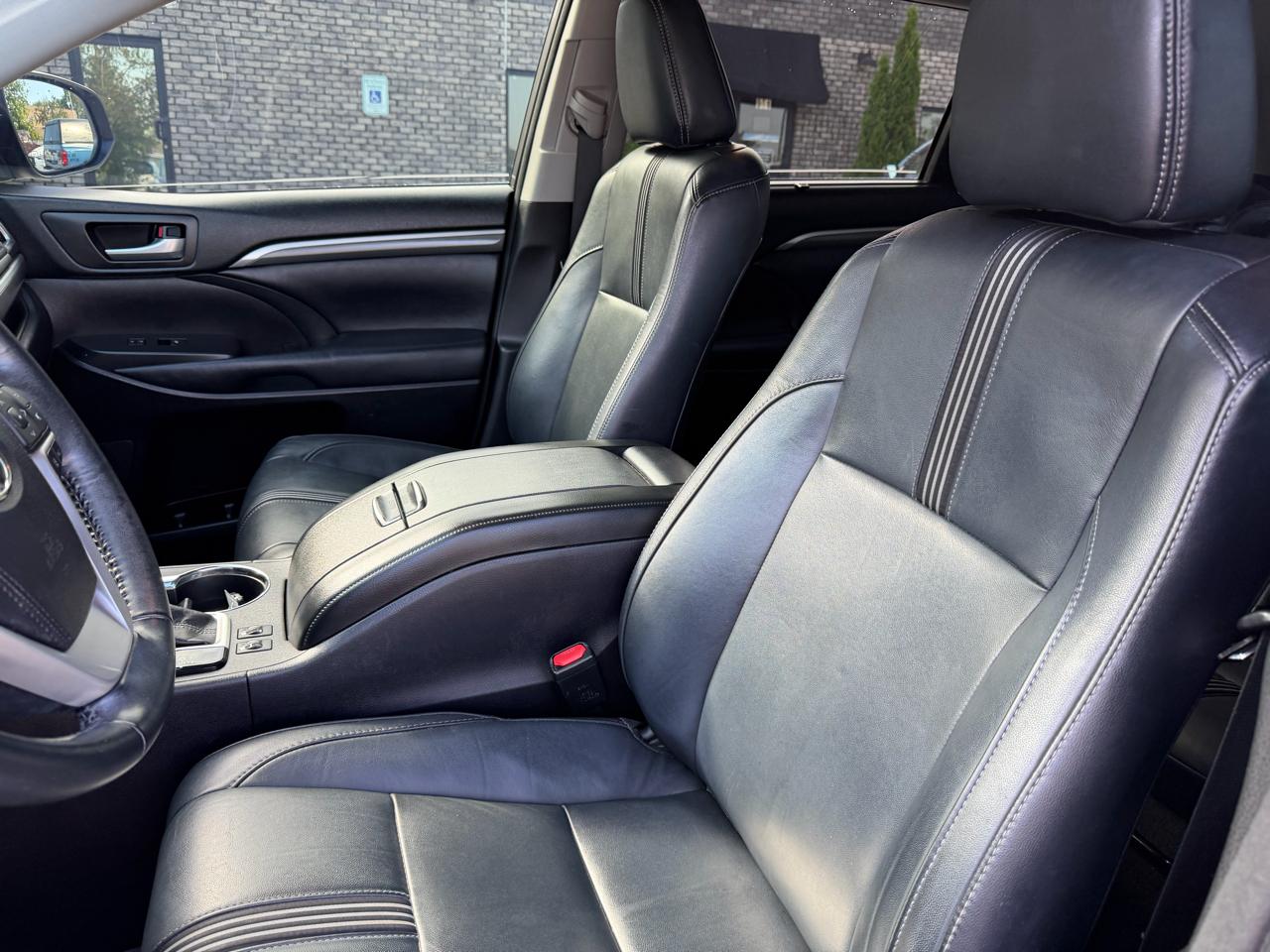 Toyota Highlander  2018
