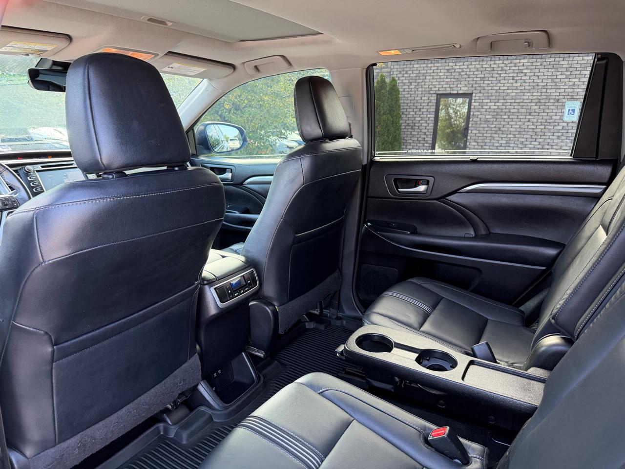 Toyota Highlander  2018