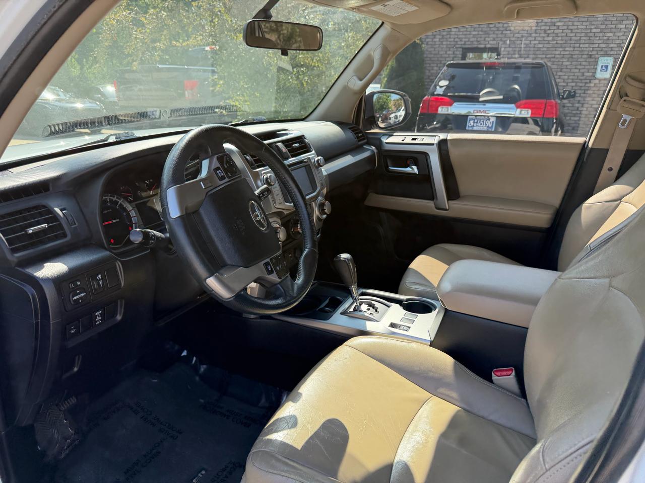 Toyota 4Runner  2016
