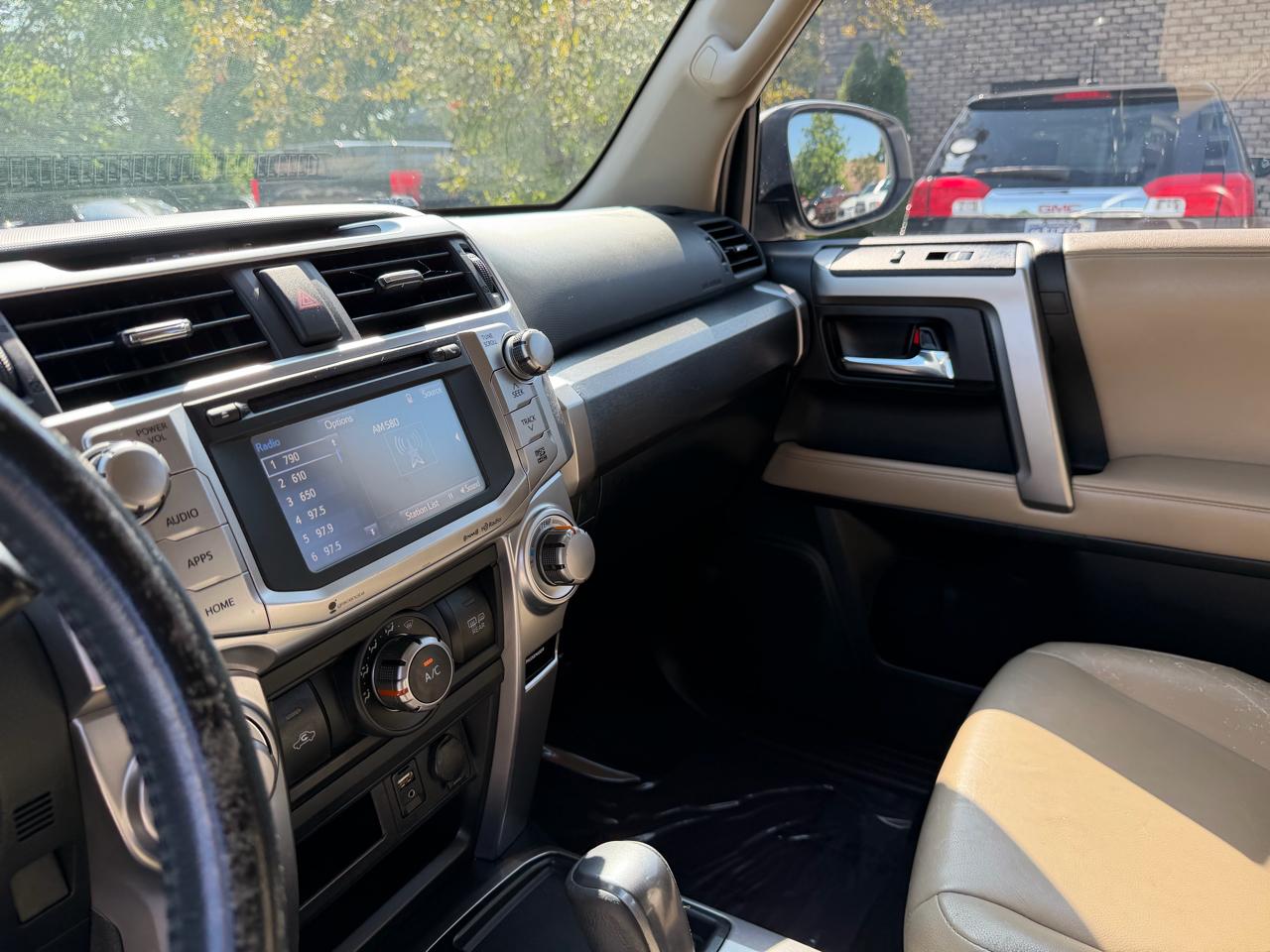 Toyota 4Runner  2016