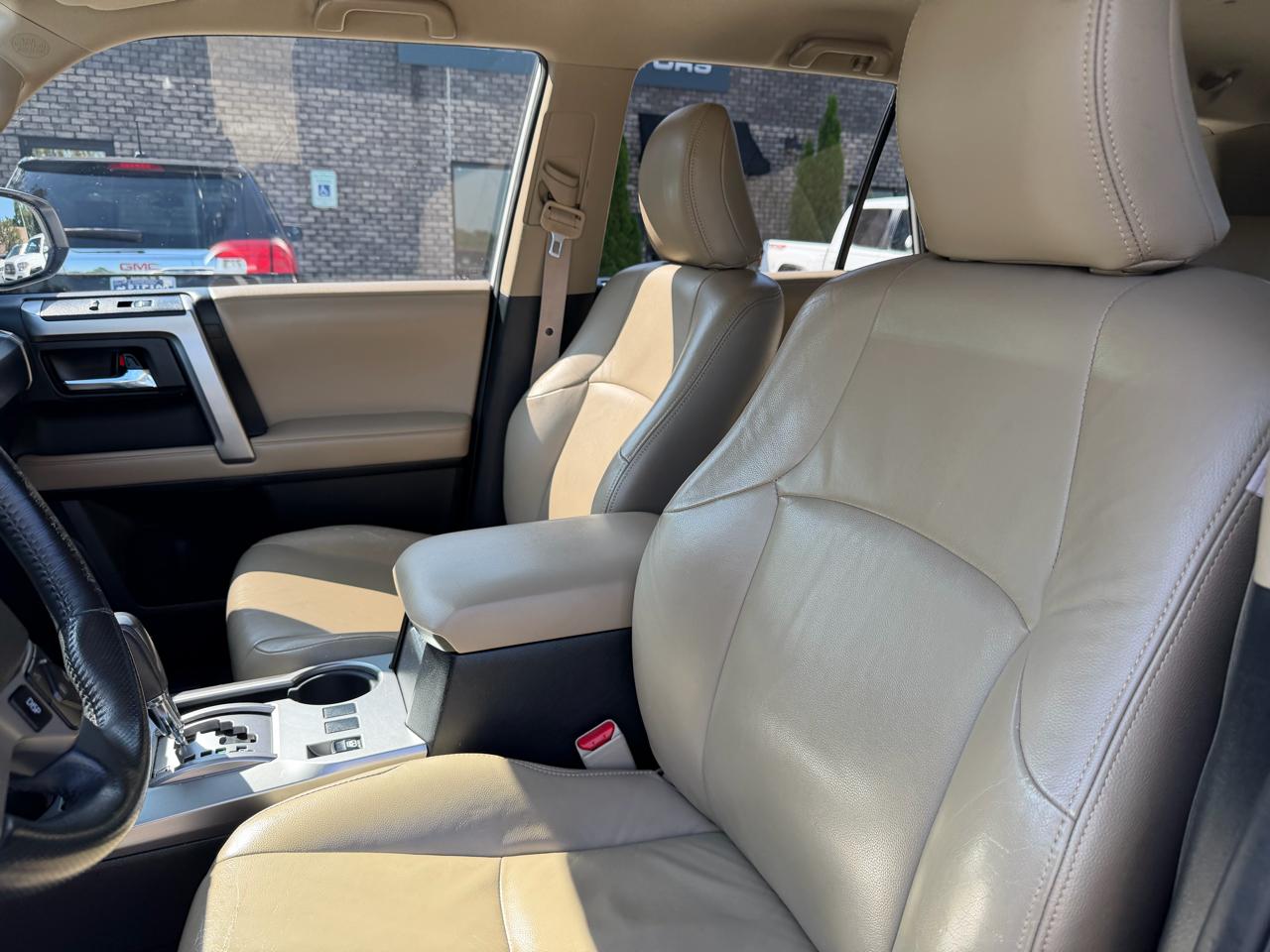 Toyota 4Runner  2016