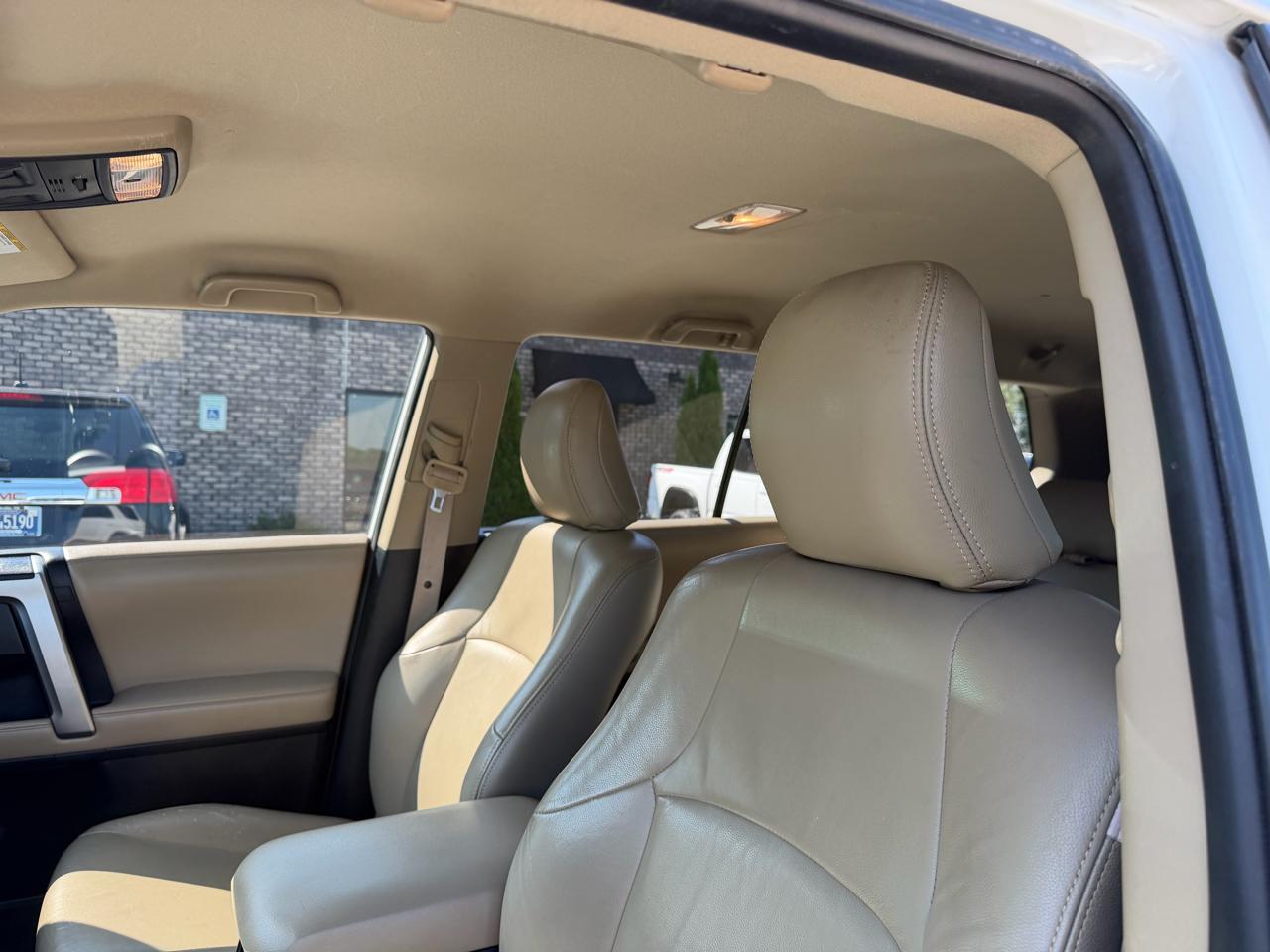 Toyota 4Runner  2016