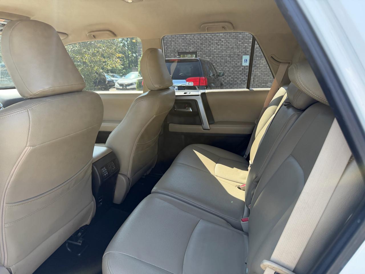 Toyota 4Runner  2016