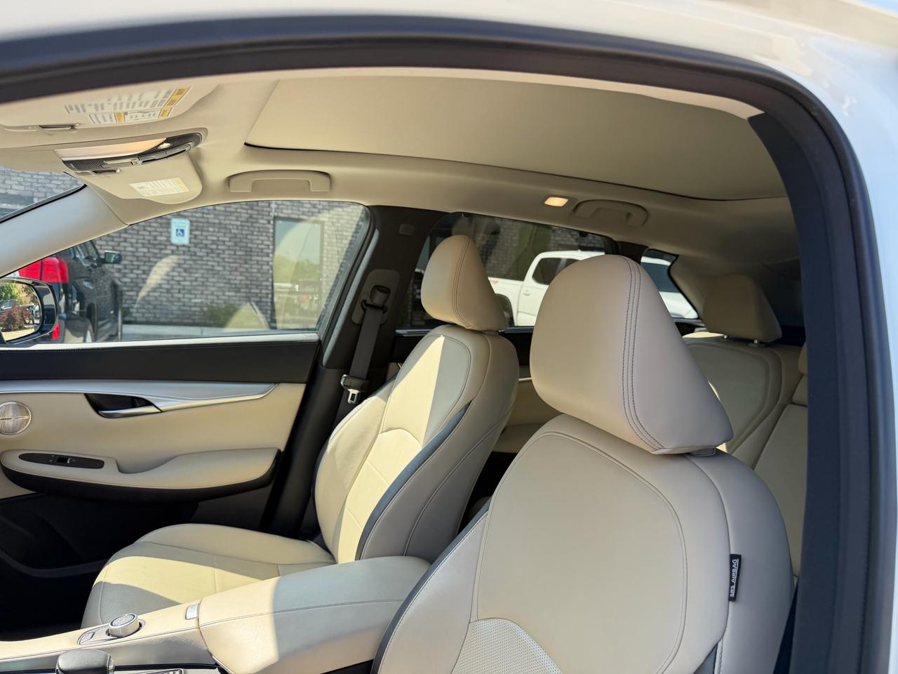Infiniti QX50 Sensory AWD 2021