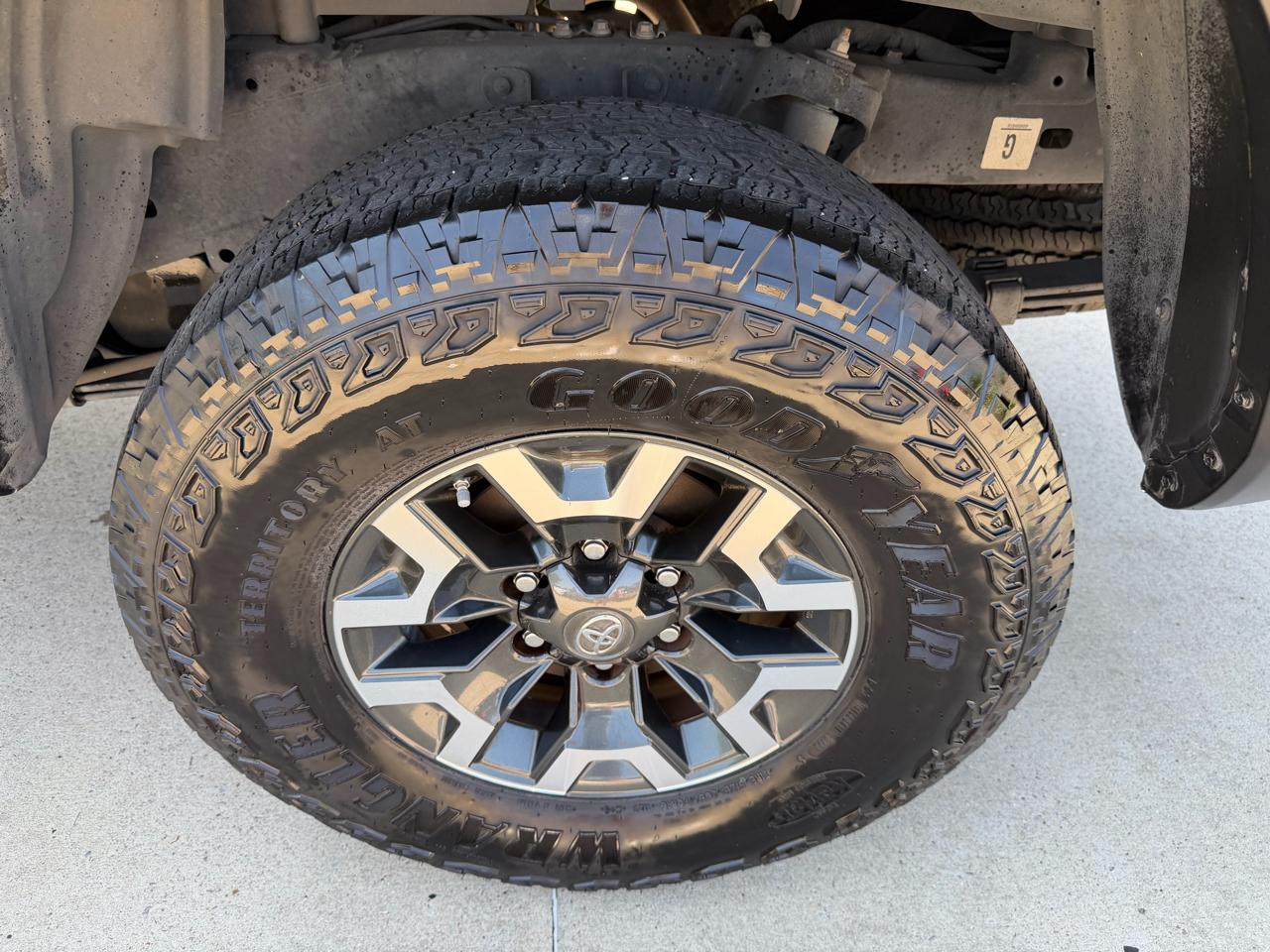 Toyota Tacoma  2017